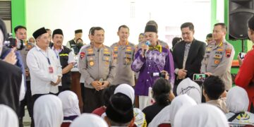 CALON JAMAAH HAJI UCAPKAN TERIMAKASIH PADA IRJEN POL AHMAD LUTHFI