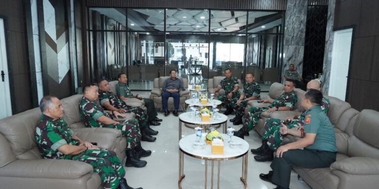 Inspektur Jenderal TNI Tinjau Seleksi Tingkat Pusat Calon Taruna Akmil