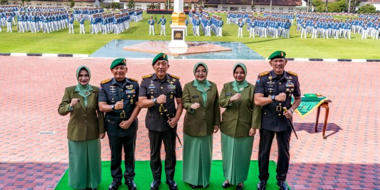 Gubernur Akmil Saksikan Sertijab Dirdik dan Danmentar Akmil