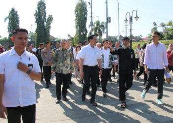 Kontingen Taruna Akademi Militer Juara Umum PIKTAR ke-27