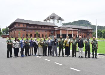 Doa Bersama di Akmil dalam Rangka Peringatan HUT ke-79 TNI