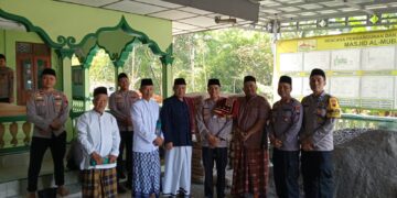 Akademi Militer Beri Penghargaan Prestasi Membanggakan