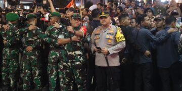 Kapolres Magelang Kota Pimpin Pengamanan Lintasan Kunjungan Kerja Presiden dan Wakil Presiden RI