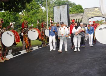 Pameran tunggal lukisan “M. Aidi Yupri” resmi dibuka di Museum Mosvia