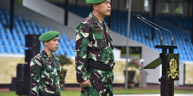 Kirab Prajurit Taruna Tingkat I Meriahkan Kota Magelang