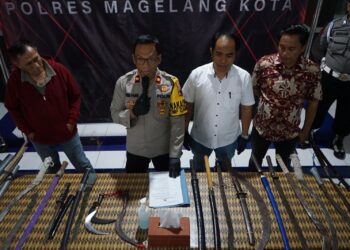 Cegah Tawuran, Polres Magelang Kota Terima Penyerahan 26 Senjata Tajam dari Masyarakat