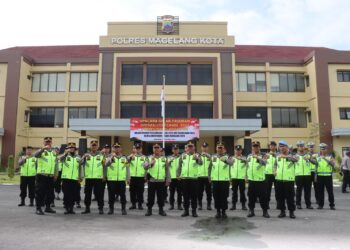 Antisipasi Jelang Natal dan Tahun Baru 2025, Polres Magelang Kota Musnahkan 876 Botol Miras