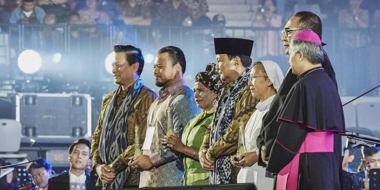 Hadiri Perayaan Natal Nasional, Presiden Prabowo Sampaikan Terima Kasih ke Kapolri & Panglima TNI