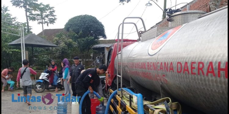 Longsor Putus Pipa Air, Ratusan Warga Grabag Terdampak