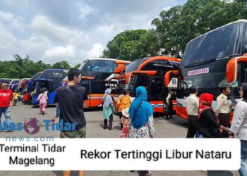 Puncak Arus Nataru: Terminal Tidar Magelang Carat Rekor Penumpang Tertinggi!