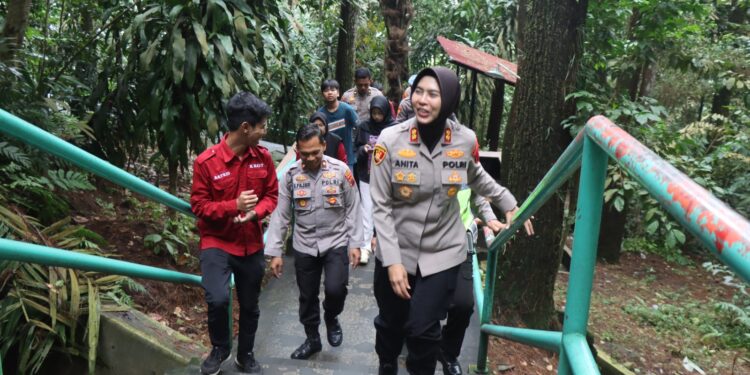 Kapolres Magelang Kota Turun Langsung ke Lapangan, Pantau Situasi Kamtibmas di Hari Libur