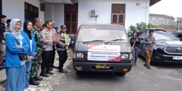 Sambut Ramadhan, Polres Magelang Kota bersama Mahasiswa Gelar Bakti Sosial Presisi