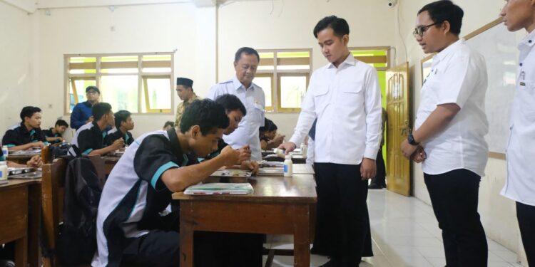Wapres Gibran Tinjau Program Kesehatan dan Gizi di Kota Magelang, Beri Apresiasi Tinggi