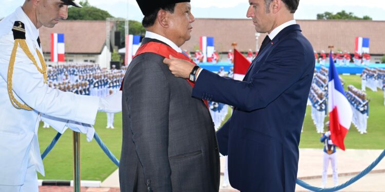 Presiden Prabowo Terima Penghargaan Tertinggi Prancis di Akmil Magelang: Tanda Persahabatan Dua Bangsa