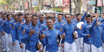 Ribuan Warga Magelang Lepas Calon Perwira TNI dengan Haru dan Bangga