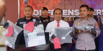 Sewa PS, Gadai Diam-Diam: Dua Warga Magelang Diringkus Polisi Usai Gelapkan PS4 dan TV