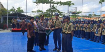 Kapolsek Bandongan Ajak Pelajar SMK Muhammadiyah 1 Tanamkan Disiplin dan Cinta Tanah Air