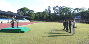 Gubernur Akmil Pimpin Upacara Bendera 17 Oktober 2025 di Lapangan Sapta Marga: Teguhkan Semangat TNI Prima, TNI Rakyat, Indonesia Maju