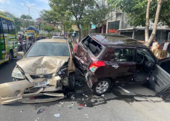 Begini Kronologi Kejadian Kecelakaan Mobil Tabrak Mobil di Kota Magelang